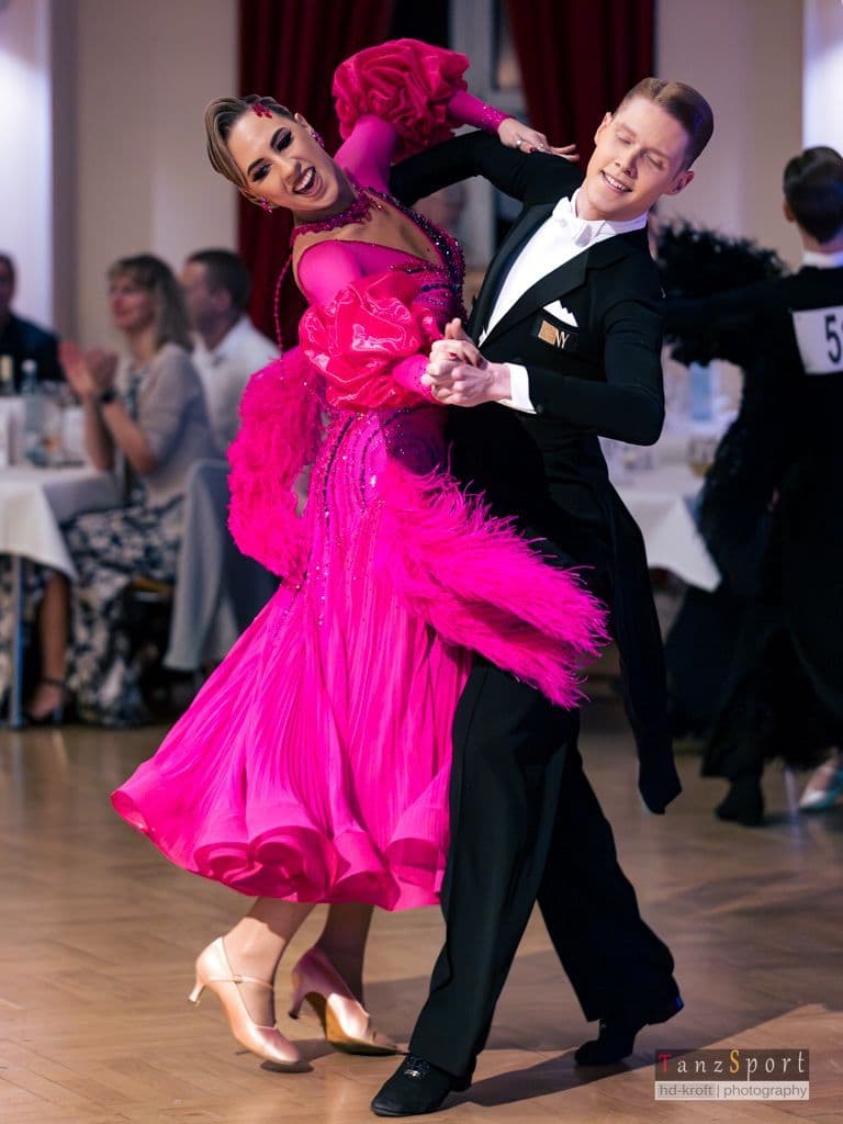 WhatsApp Bild 2025-12-01 um 00.34.45_5058432c.jpg